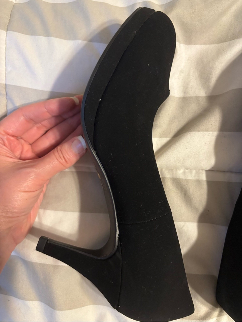 Manhattan Collection 2” Black Heels - Picture 5 of 6